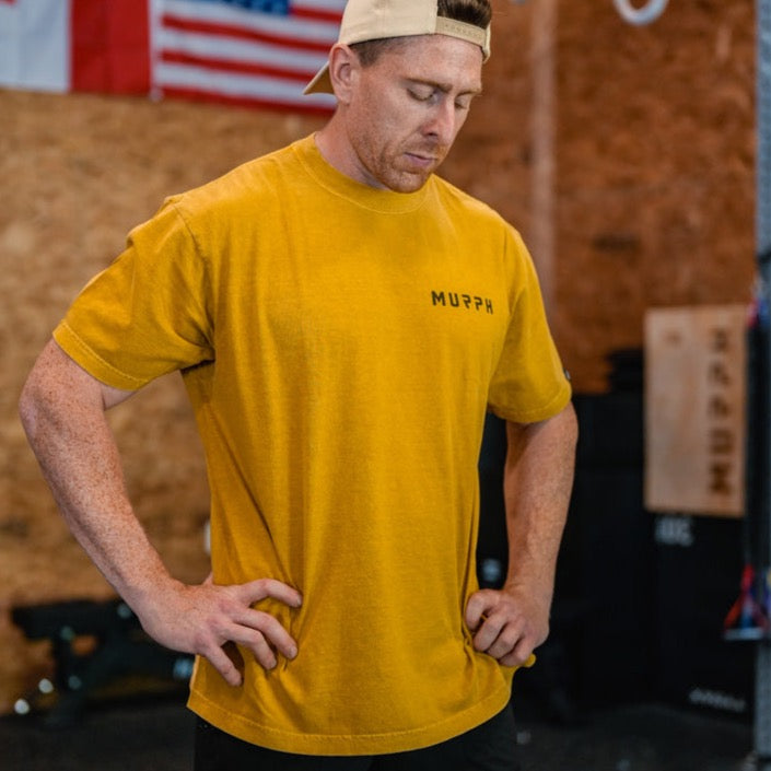 MURPH Oversized T-shirt - Gold